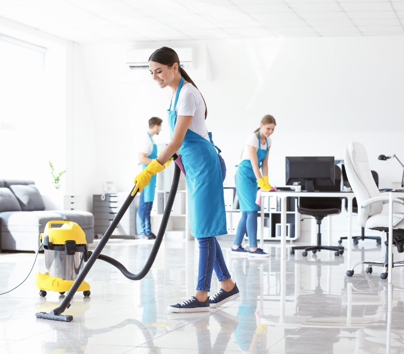 Limpieza de oficinas y apartamentos turísticos